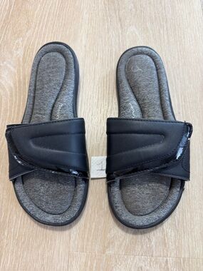 Tommy Hilfiger Black Slides with Gray Padded Footbed